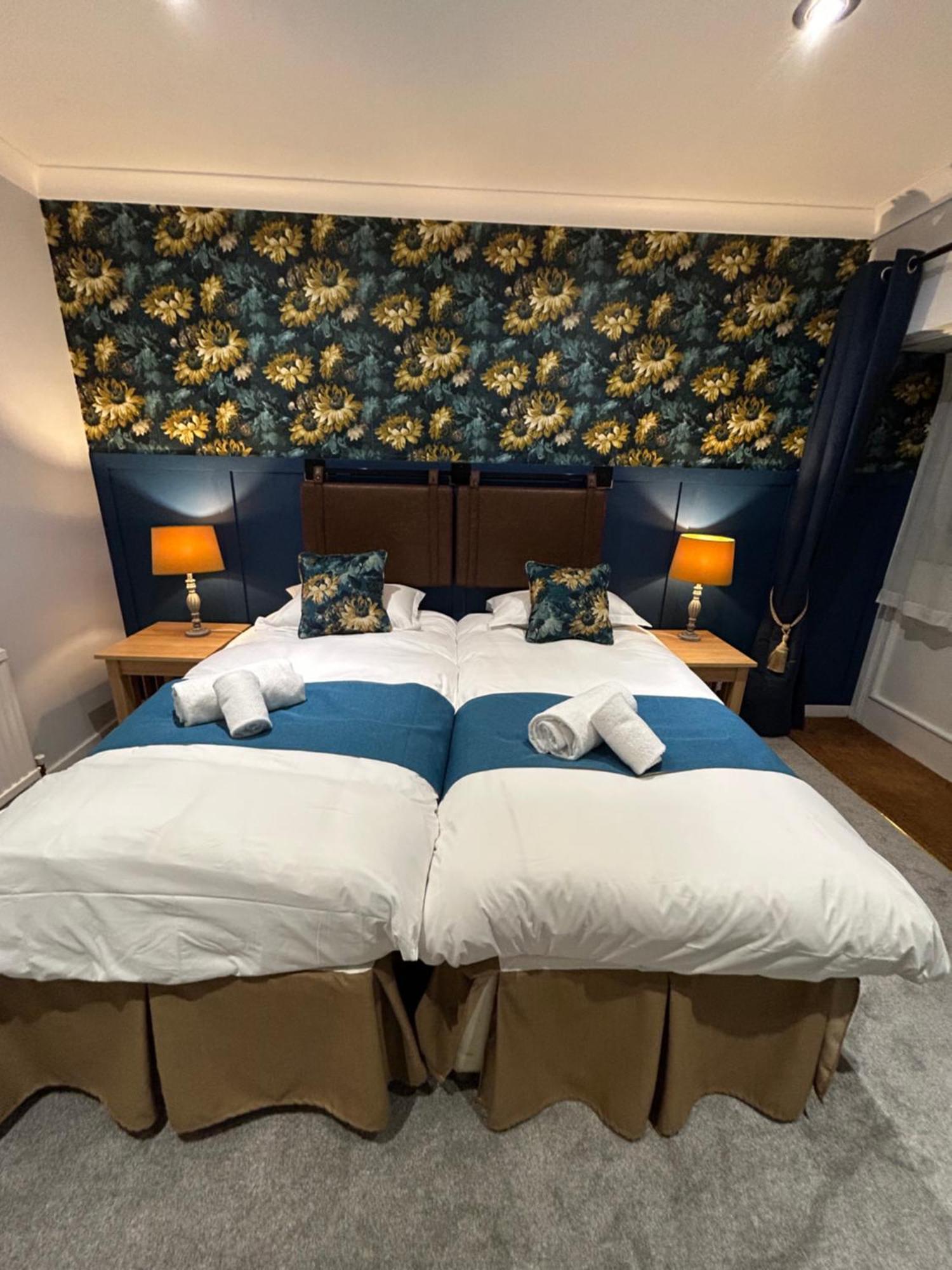 Annandale Arms Hotel 모팟 외부 사진